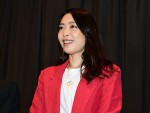 黒川芽以、『美人が婚活してみたら』初日舞台挨拶に登壇