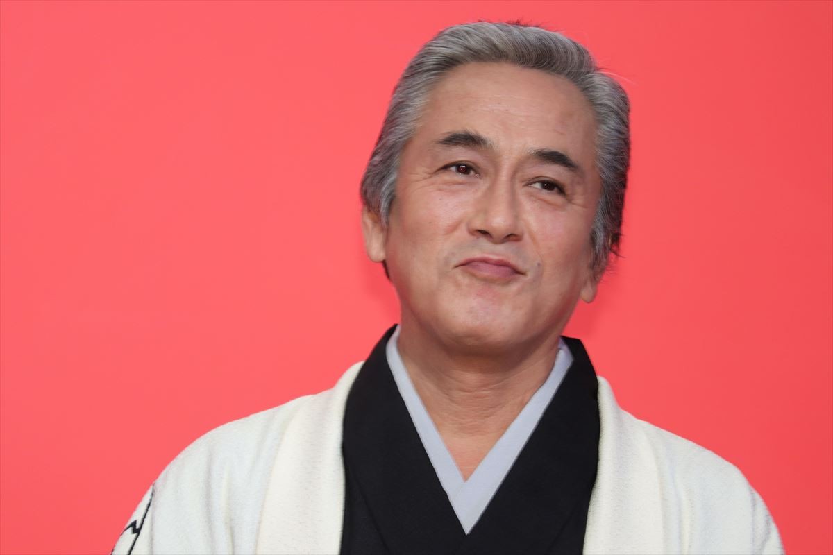 高良健吾、中島貞夫監督20年ぶりの作品で30代初主演「とても泥臭くて、渋い時代劇」