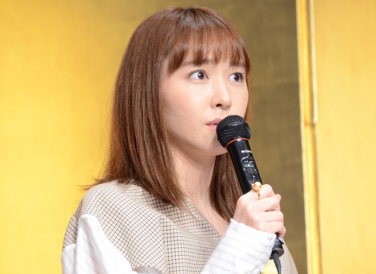 新垣結衣、『けもなれ』受賞の脚本家・野木亜紀子を祝福「これからもいっぱい書いて」