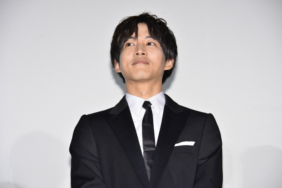 松坂桃李「めったに泣かない」発言に、共演のシム・ウンギョン残念がる