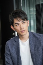 『プリンセス美智子さま物語　知られざる愛と苦悩の軌跡』に出演する町田啓太