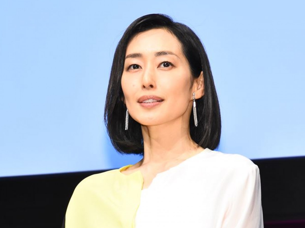 上戸彩、中山美穂、宮沢りえ…“不倫妻”に挑戦した女優たち