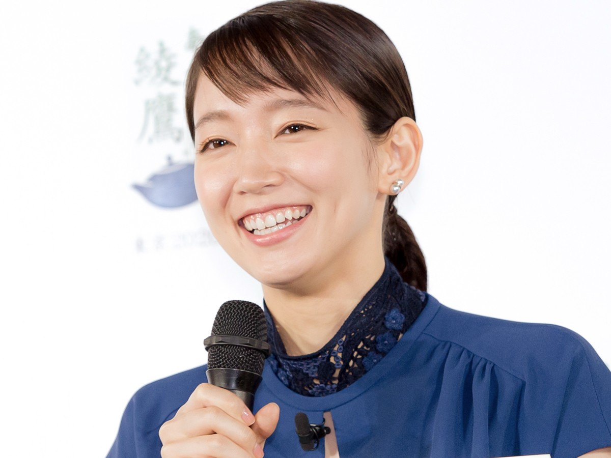 吉岡里帆が赤面「見せるようなものじゃないんです」