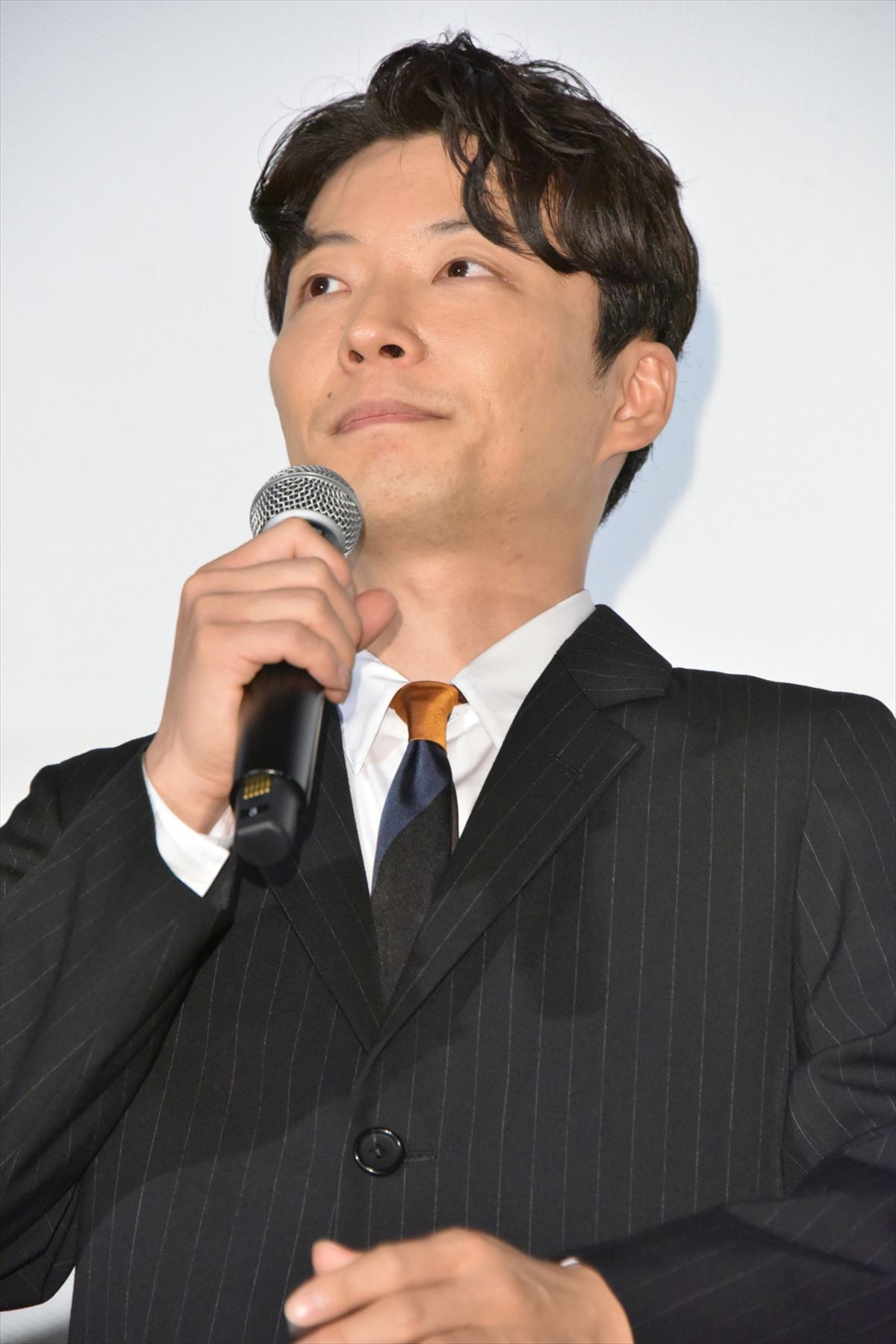 星野源、「インスタグラム始めました」ナマ報告にファン歓声