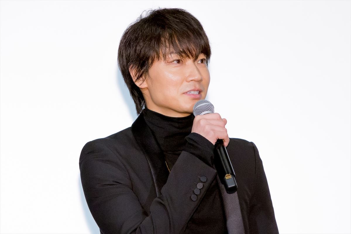 綾野剛、杉咲花と念願の共演　誕生日プレゼントを2つも贈る