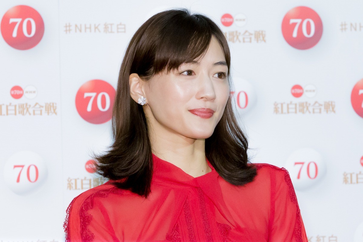 綾瀬はるかが命名、令和初『紅白』司会の3人は「チームUSA」