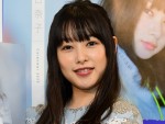 【写真】「こんな子が学校いたら…」桜井日奈子のセーラー服姿