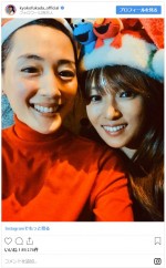 （左から）綾瀬はるか&深田恭子、クリスマスイブに2ショット！　※「深田恭子」インスタグラム