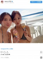 沖縄・宮古島での大石絵理＆板野友美 ※「板野友美」インスタグラム