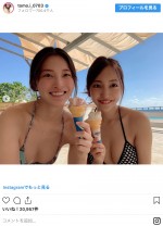 沖縄・宮古島での大石絵理＆板野友美 ※「板野友美」インスタグラム