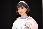 真夜中ドラマ『ハイポジ ～1986年、二度目の青春。～』記者会見に登場した乃木坂46・鈴木絢音