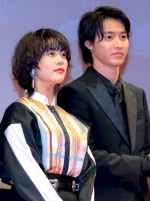 高畑充希＆山崎賢人、映画『ヲタクに恋は難しい』完成披露試写会に登壇