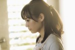 映画『窮鼠はチーズの夢を見る』吉田志織演じるたまきの場面写真