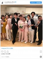 佐藤健、上白石萌音、吉川愛ら日浦総合病院・循環器内科の面々を演じたメンバー　※「吉川愛」インスタグラム