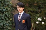 【写真】『美食探偵 明智五郎』予告ですでに話題！ 中村倫也“名門男子校”風ブレザー姿公開