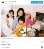 土屋太鳳、子どもの頃の“母の日”ショット公開　※「土屋太鳳」インスタグラム