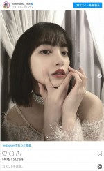 堀未央奈、オフの日のお遊びメイクショット　※乃木坂46・堀未央奈2nd写真集『いつかの待ち合わせ場所 』公式インスタグラム