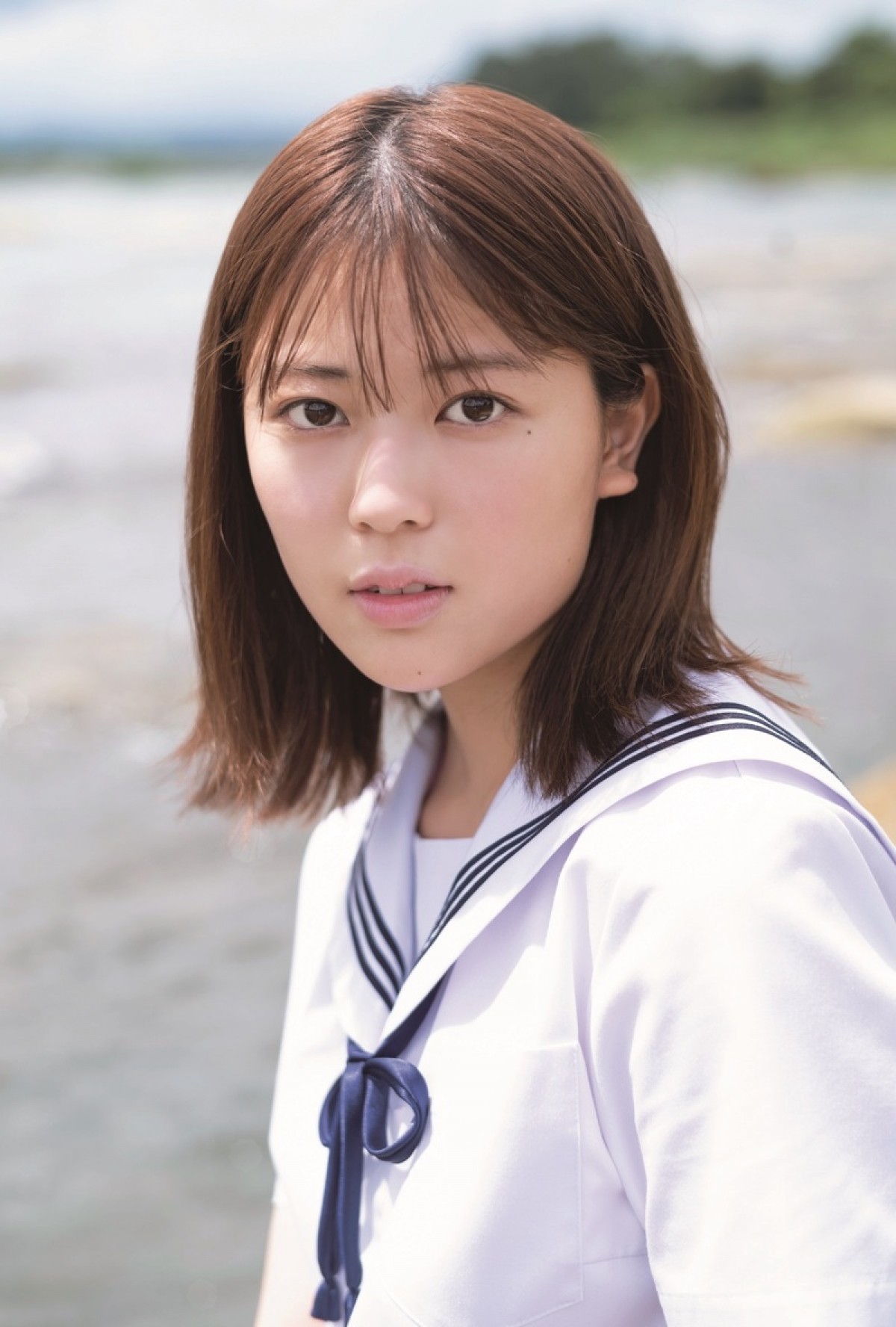 日向坂46・金村美玖、乃木坂46・岩本蓮加ら現役高校生アイドル7人の制服姿を一挙公開