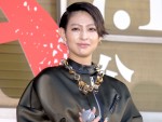 映画『銃2020』完成発表記者会見に登場した日南響子