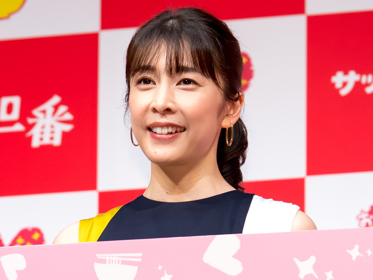 竹内結子、息子が「自分でサッポロ一番を作るようになった」 6年の変化に感慨