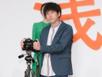 映画『浅田家！』完成報告会に登場した二宮和也