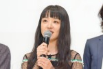 映画『みをつくし料理帖』完成披露試写会に登場した奈緒