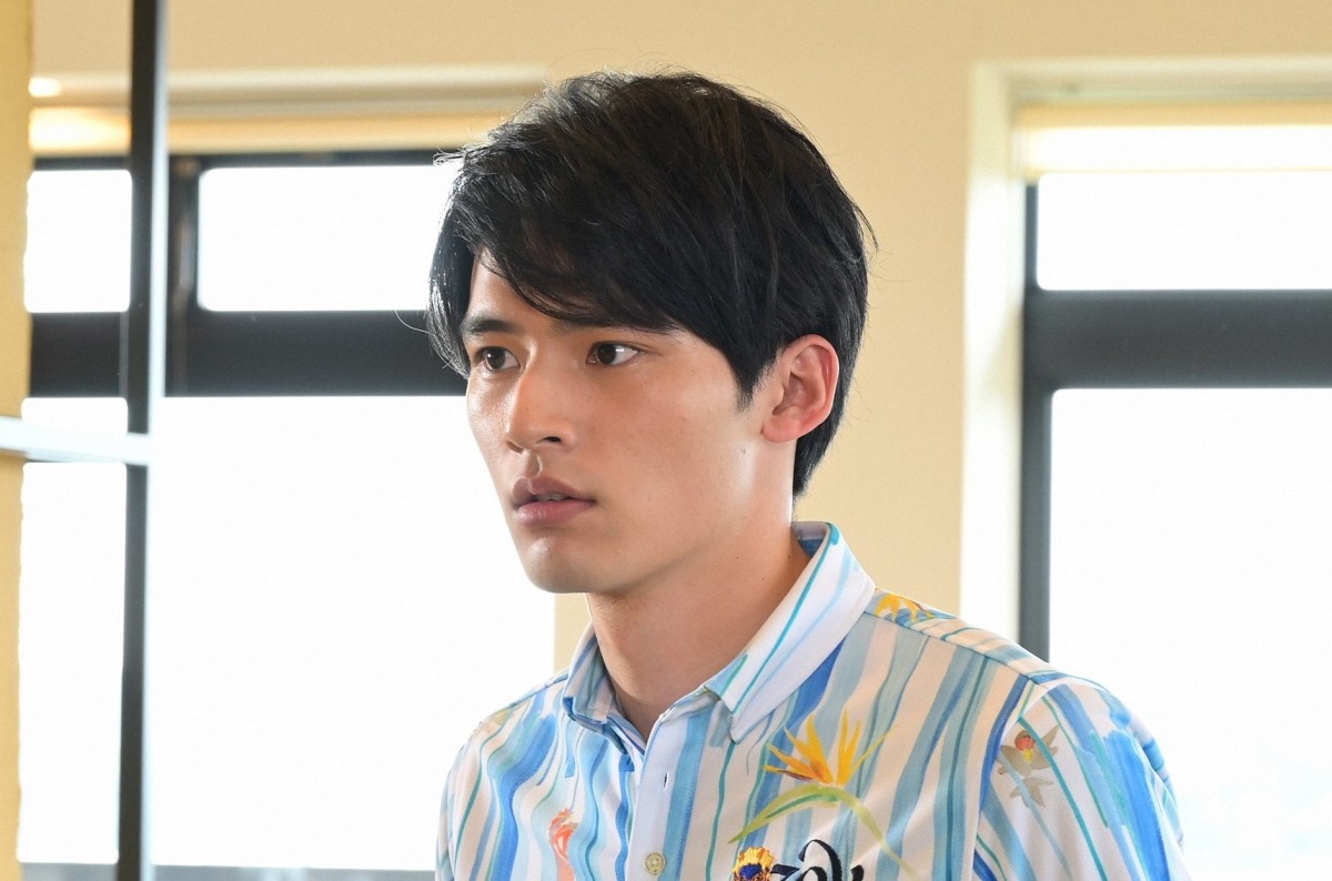 『MIU404』第7話 “伊吹”綾野剛、死体の聴取で“ジュリ”りょうと大はしゃぎ