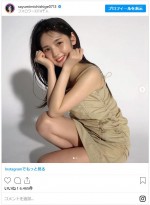 道重さゆみ、つやつや美脚のオフショット　※「道重さゆみ」インスタグラム