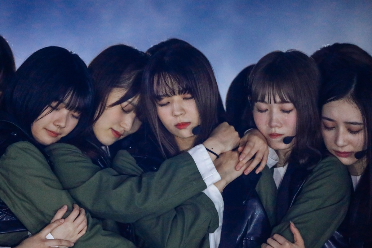 ＜欅坂46 THE LAST LIVE 1日目＞「不協和音」「黒い羊」全17曲をノンストップ “欅の世界観”で見せる