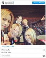 YOSHIKI、GLAYの4人とステージ上で記念写真　※「YOSHIKI」インスタグラム