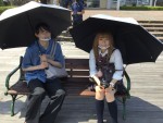 【写真】松村北斗＆“金髪”森七菜、日傘をさしてニッコリ 『ライアー×ライアー』メイキング写真