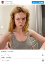 今も寝ぐせがすごい！　※「エル・ファニング」インスタグラム