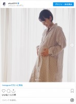 【写真】第2子妊娠の吉田明世アナ、マタニティパジャマ姿に反響「素敵です」