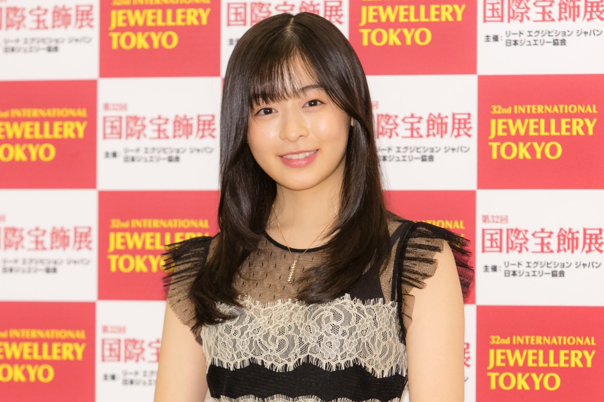 戸田恵梨香、ジュエリーベストドレッサー賞受賞　初ジュエリー秘話を告白