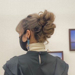 スクに似合うヘアアレンジ