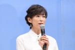 映画『おとなの事情 スマホをのぞいたら』完成披露試写会に登場した鈴木保奈美