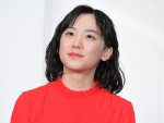 『映画 えんとつ町のプペル』初日舞台あいさつに登場した芦田愛菜