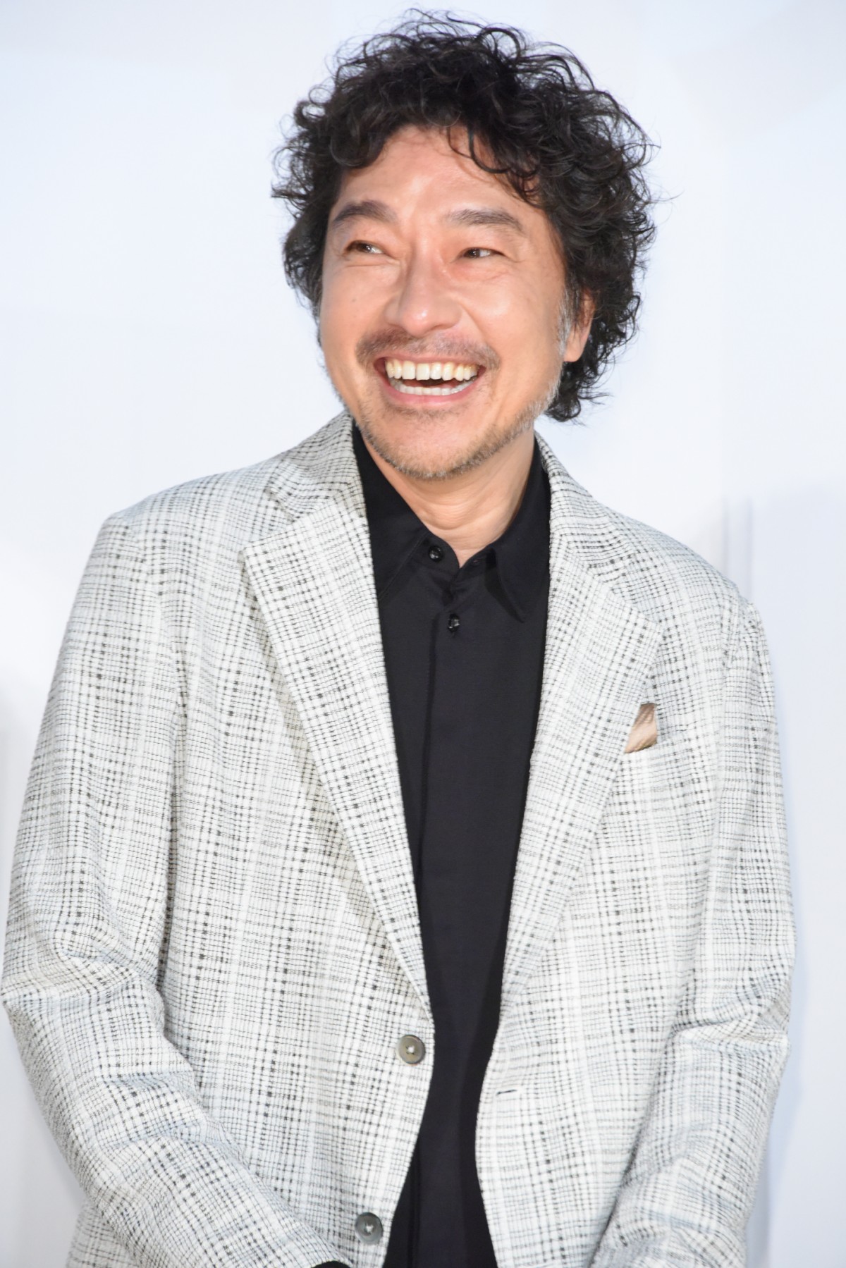 成田凌、トータス松本と『おちょやん』“嫌われコンビ”再会に笑顔