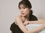 【写真】美しいドレス姿の有村架純　撮り下ろしグラビア