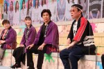 『VS魂』に出演する「水谷八重子一座」チーム（左から）近藤春菜（ハリセンボン）、生駒里奈、武田真治、八公太郎（バッファロー吾郎A）