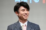 【写真】中尾明慶33歳の誕生日　寝ぐせ全開で家族に祝われる姿公開