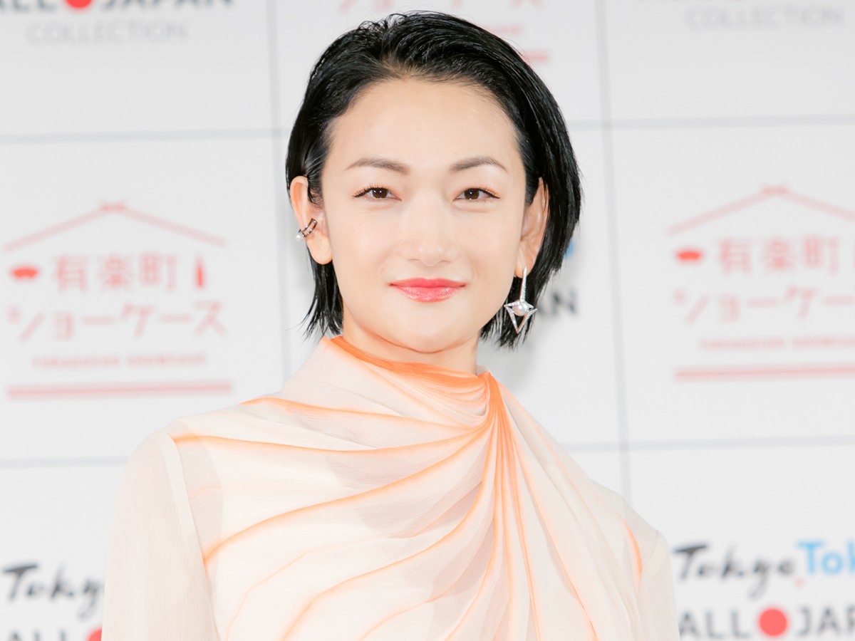 冨永愛、海外での恥ずかしい経験を告白「日本のことをより知らなければならない」