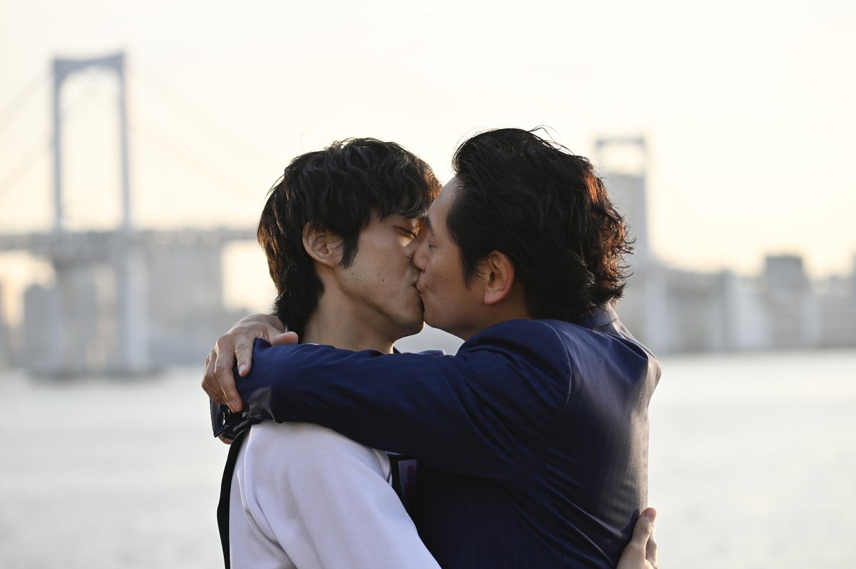 『あのキス』松坂桃李×麻生久美子＆井浦新の“ダブルキスシーン”に大反響