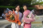 ドラマ『あのときキスしておけば』クランクアップの様子（左から）井浦新、松坂桃李