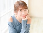 【写真】乃木坂46・秋元真夏、ほろ酔いで「体がピンクになった」姿を披露