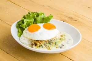 Eggs ’n Things「ロコ・モコ」新バリエーション