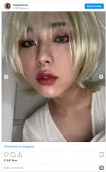 井手上漠、金髪ショートヘアがかわいい　※「井手上漠」インスタグラム