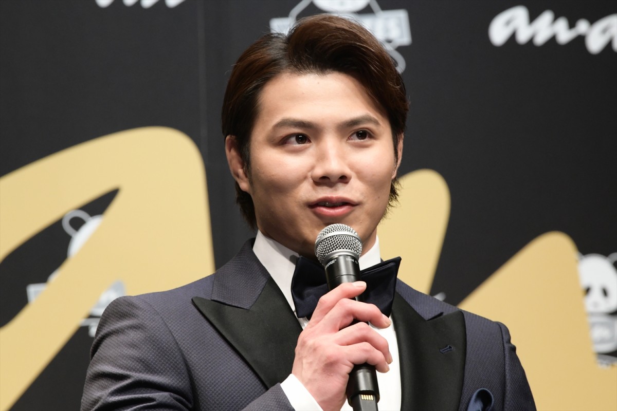 岡田准一、後輩・なにわ男子にエール「仲間がいるから乗り越えられる」