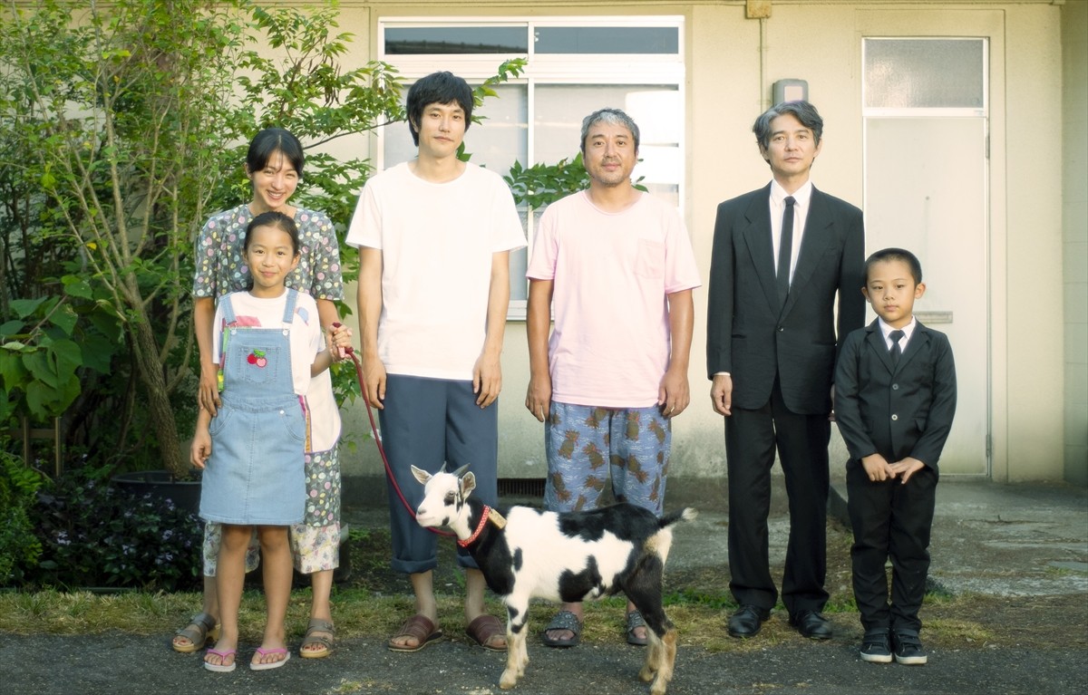 松山ケンイチ＆ムロツヨシが2人ご飯 『川っぺりムコリッタ』場面写真一挙公開