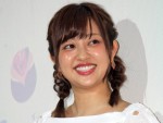 【写真】菊地亜美、妊娠6ヵ月とは思えない大きなお腹に困惑「第一子の妊娠9ヵ月の時と同じ腹囲」